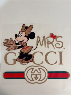 IRON ON —- MINNIE MOUSE